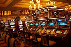 k999 Live Casino Myanmar တွင် Roulette Live Table ဆီမီးရောင်အောက်ကစားမှု